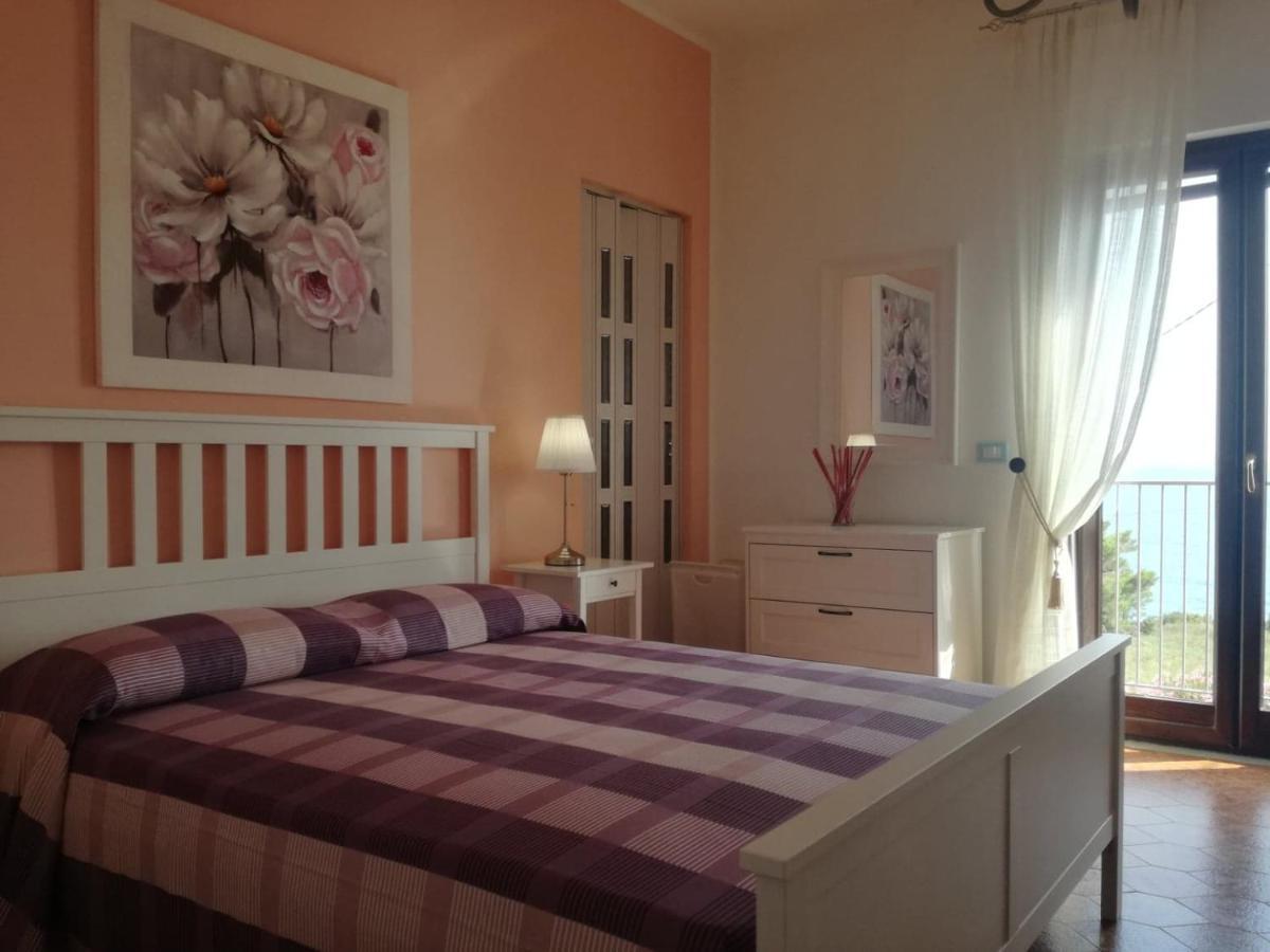B&B Il Faro Cittadella del Capo Esterno foto