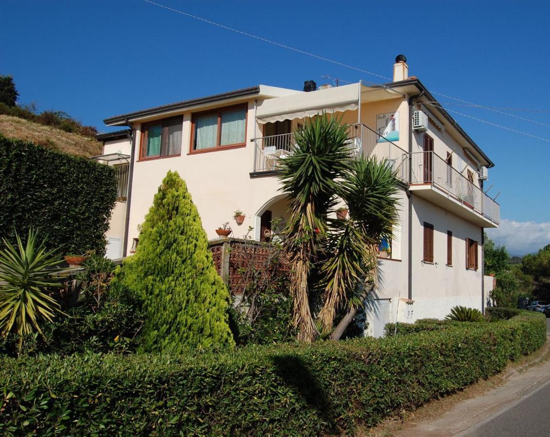 B&B Il Faro Cittadella del Capo Esterno foto