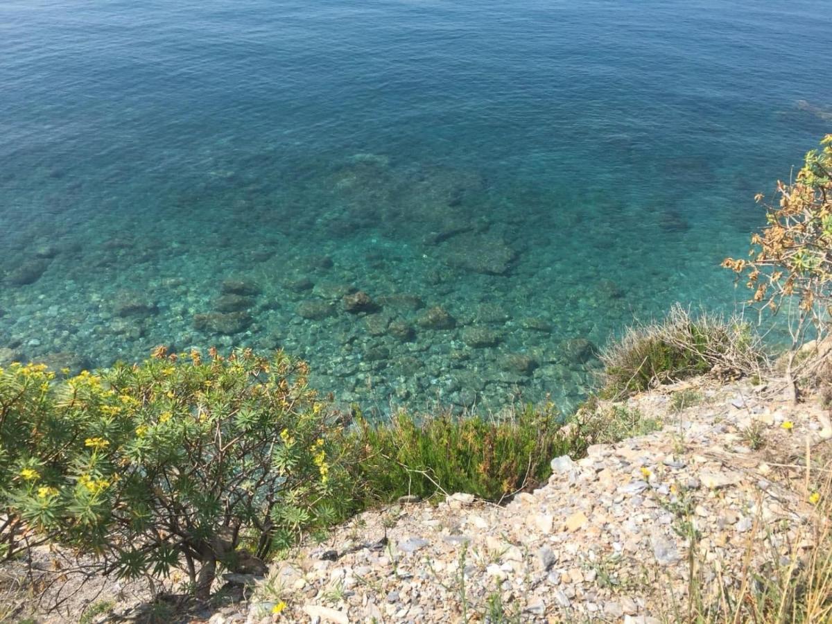 B&B Il Faro Cittadella del Capo Esterno foto